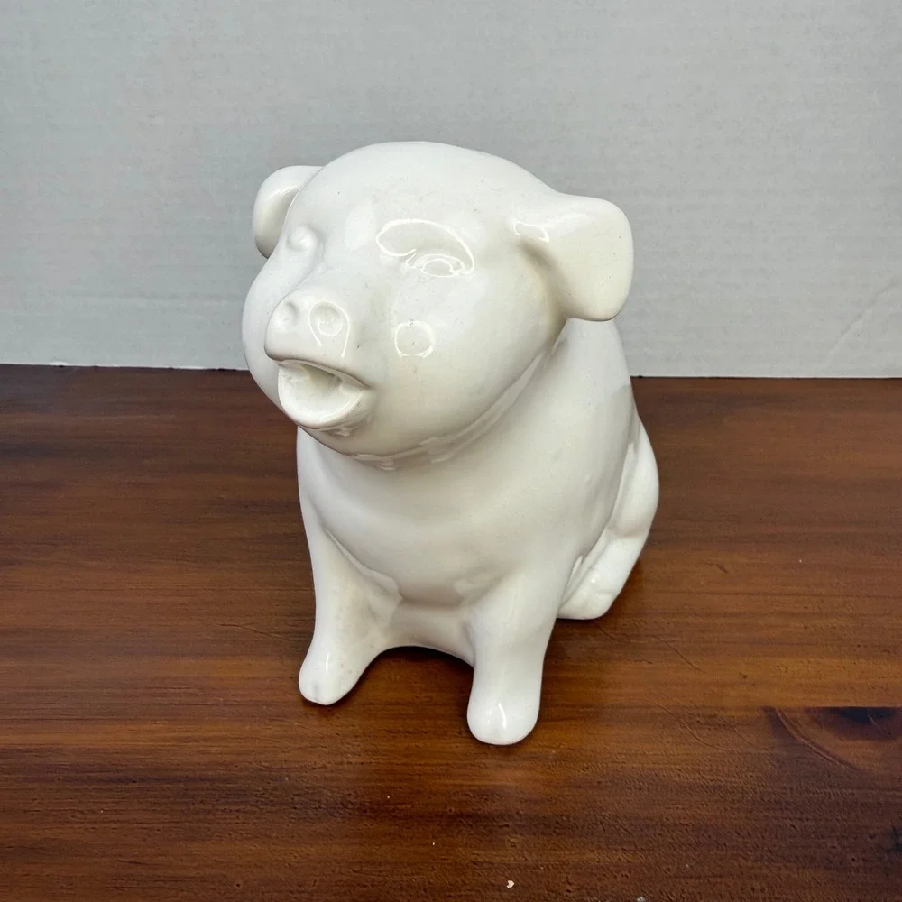 Vintage White Ceramic Pig Creamer‎ Pitcher Sitting Figural Farmhouse Taiwan